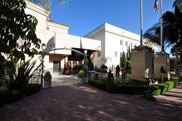 4255 patio 5