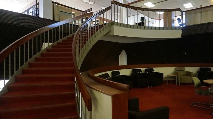 WLA.Uni.Library.14