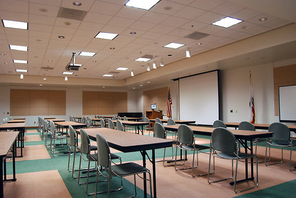 Oviatt.CSUN.Library.2.09