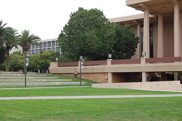 Oviatt.CSUN.Library.1.04