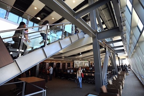 CSUDH.Library.10