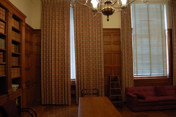 OXY.Uni..Library.43