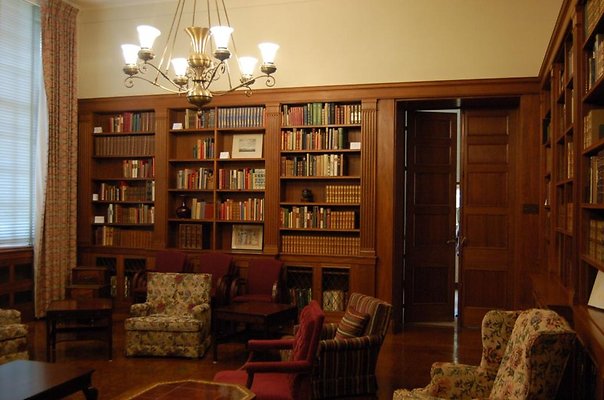 OXY.Uni..Library.39