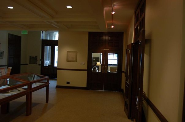 OXY.Uni..Library.27