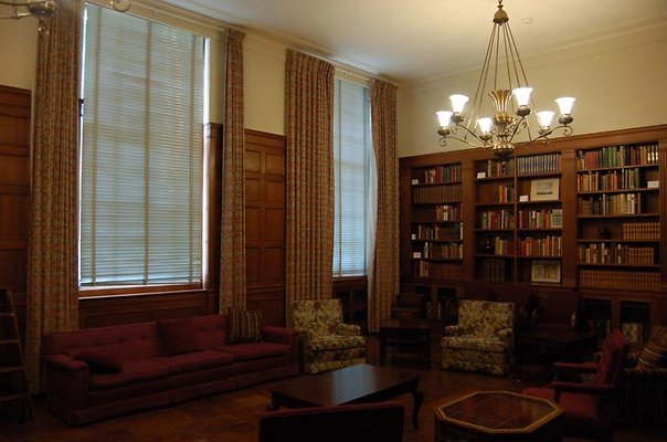 OXY.Uni..Library.44