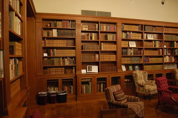 OXY.Uni..Library.40