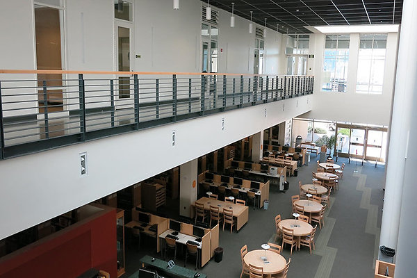 LA.Valley.College.Library.15