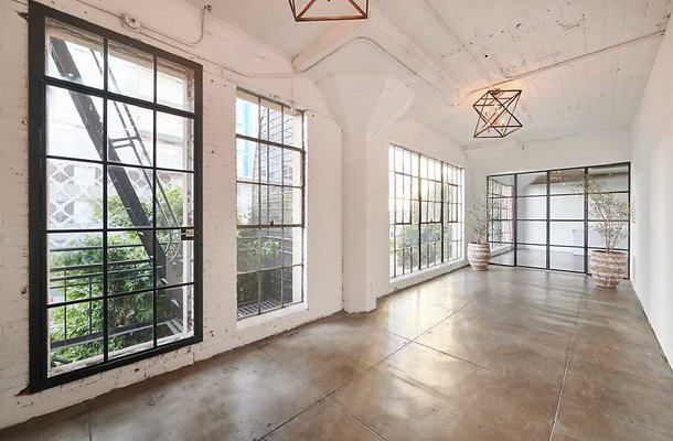 Hudson-2ndFloor 06