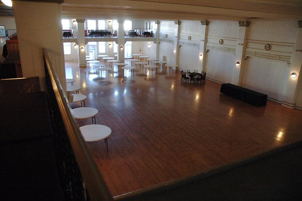 MainHall01