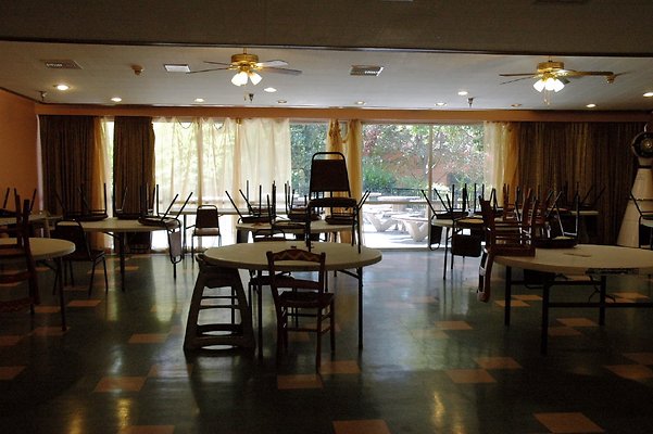 DiningHall11