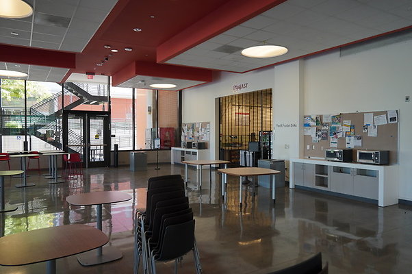 ELAC-Cafeteria 08