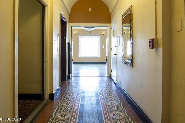 DWTNHISTORICAPT-LBL -57