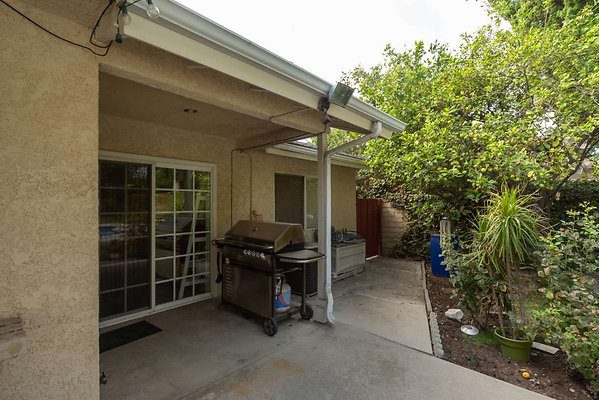 12997 patio 4