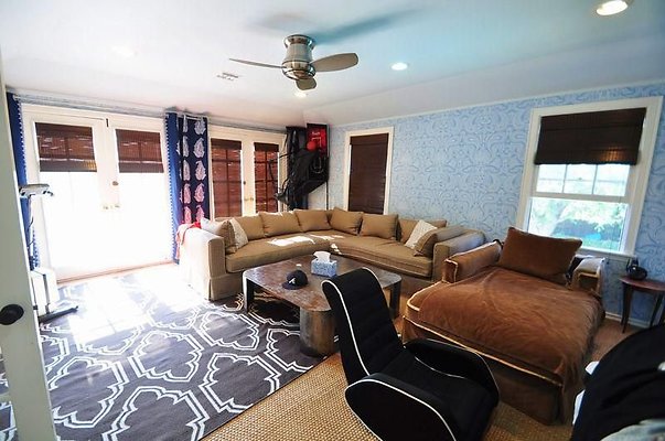 UNIVERSAL-8457-WLA-70