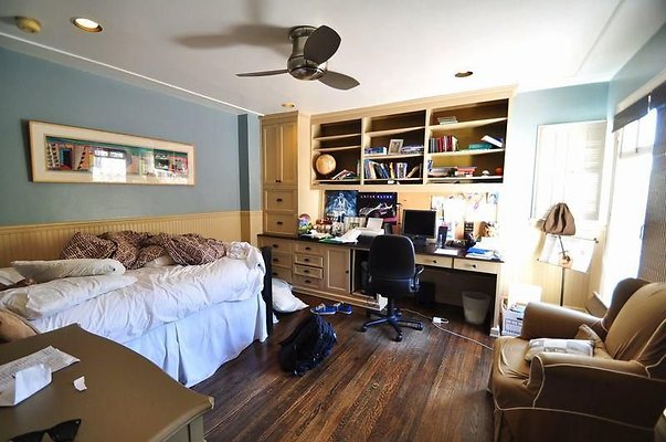 UNIVERSAL-8457-WLA-64