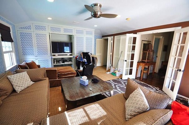 UNIVERSAL-8457-WLA-69