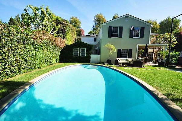 UNIVERSAL-8457-WLA-92