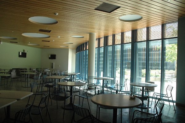Pierce-Cafeteria 09