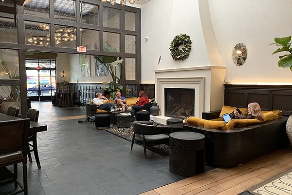 Lobby LP Hotel-Figueroa DTLA