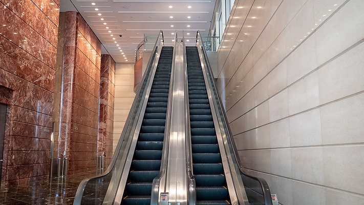 777Tower Lobby-24