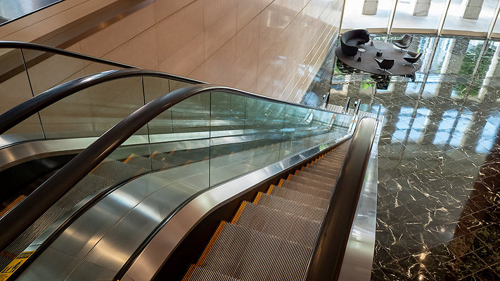 777Tower Lobby-29