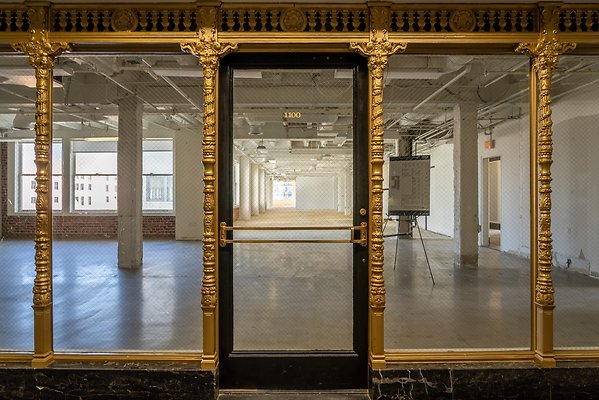 Art Space RENEE1065.DTLA