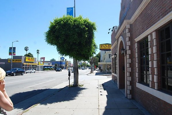 UNIVERSAL-9772-LA-3