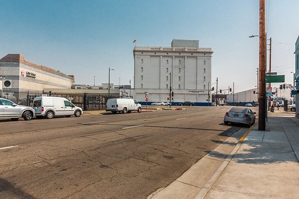 Valentine.DTLA.80