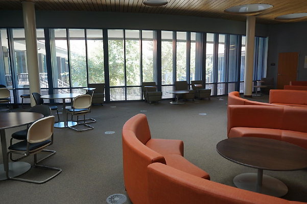 Pierce-Library 60