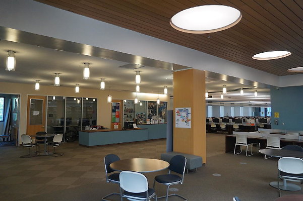 Pierce-Library 40
