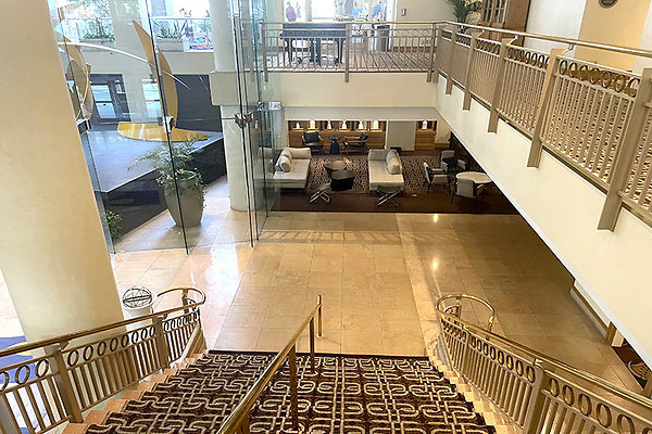 LP Omni-Hotel