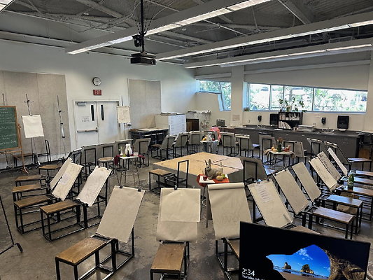 ELAC Drawing Studio Rm 205