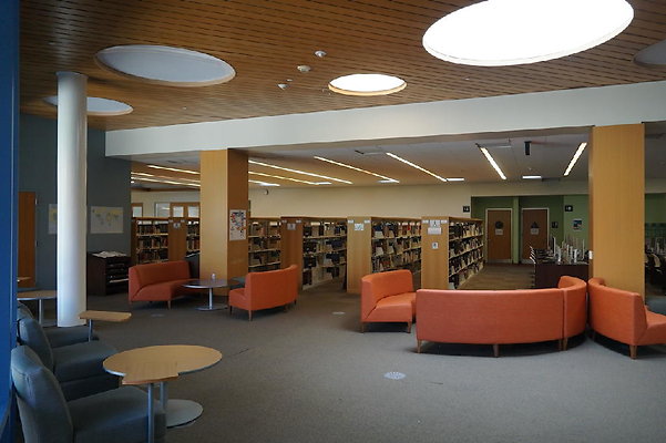 Pierce-Library 06