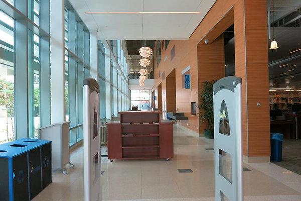 LA Harbor.College.Library.19