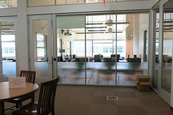 LA Harbor.College.Library.23