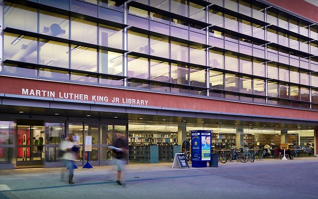 LACC.New.Library.02