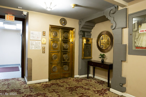 DWTNHISTORICAPT-LBL -13