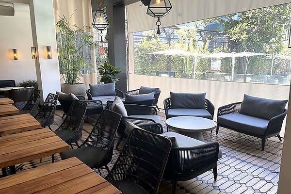 VerandaHotelFig0009