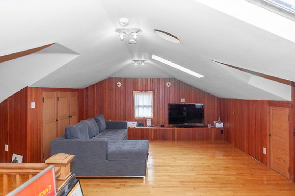 41-soderstromhouse 27 jpg 41-soderstromhouse 27 jpg