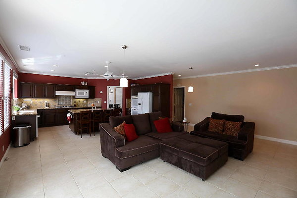 626B Family Room 0065 626B Family Room 0065