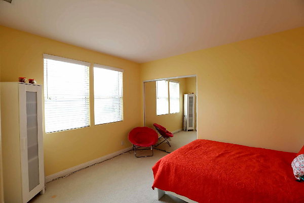 626B Bedroom1 0071 626B Bedroom1 0071