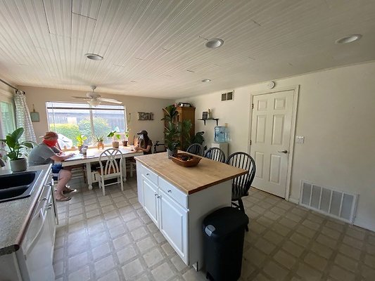 UNIVERSAL-B597-SCV-14 UNIVERSAL-B597-SCV-14