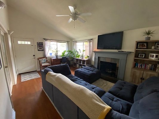 UNIVERSAL-B597-SCV-11 UNIVERSAL-B597-SCV-11