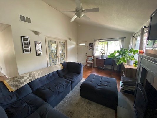 UNIVERSAL-B597-SCV-10 UNIVERSAL-B597-SCV-10