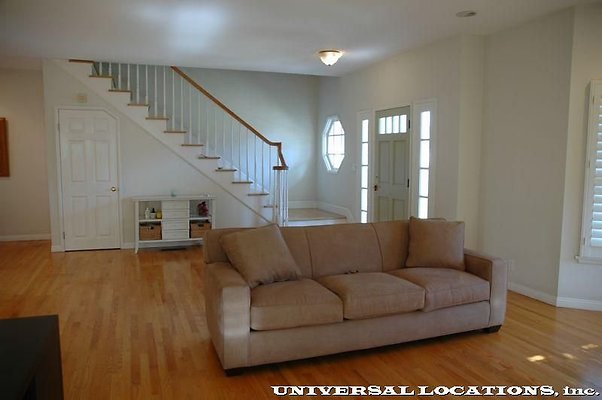 UNIVERSAL-6832-LA-12 UNIVERSAL-6832-LA-12