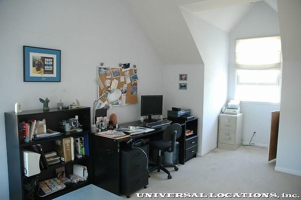 UNIVERSAL-6832-LA-27 UNIVERSAL-6832-LA-27