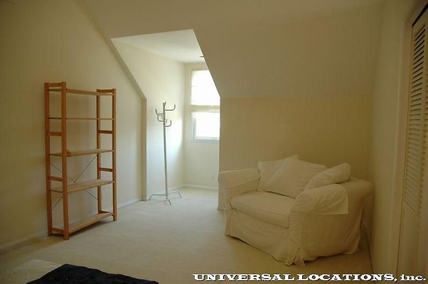 UNIVERSAL-6832-LA-31 UNIVERSAL-6832-LA-31