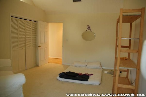 UNIVERSAL-6832-LA-32 UNIVERSAL-6832-LA-32