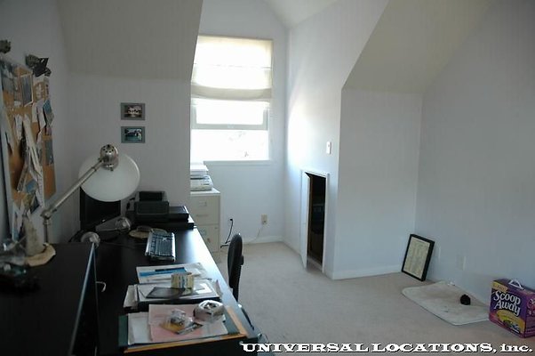 UNIVERSAL-6832-LA-28 UNIVERSAL-6832-LA-28