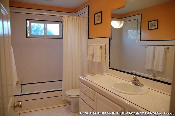 UNIVERSAL-6832-LA-30 UNIVERSAL-6832-LA-30